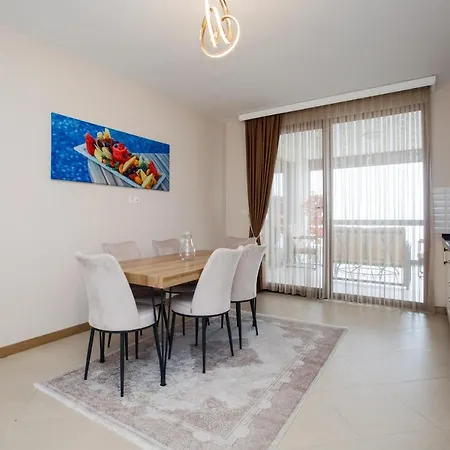 Armoni Deluxe Apartment